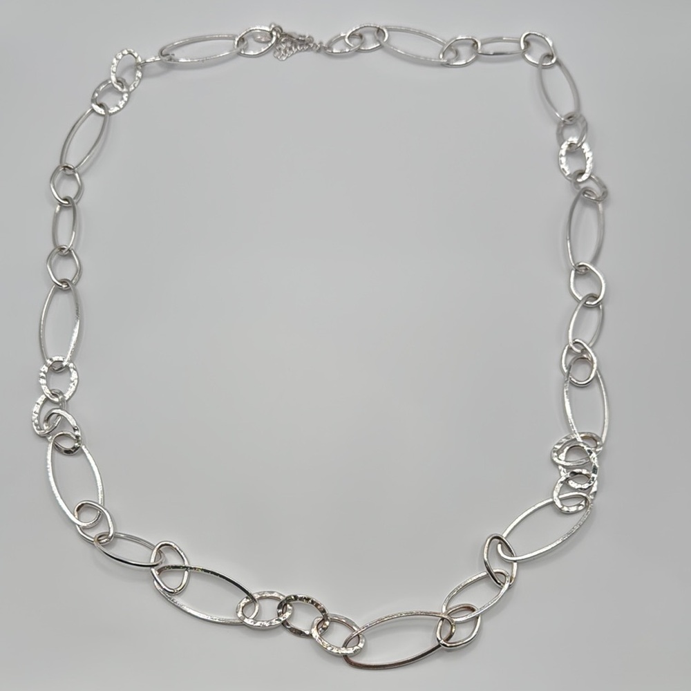 Elegant Silver Chain Necklace
